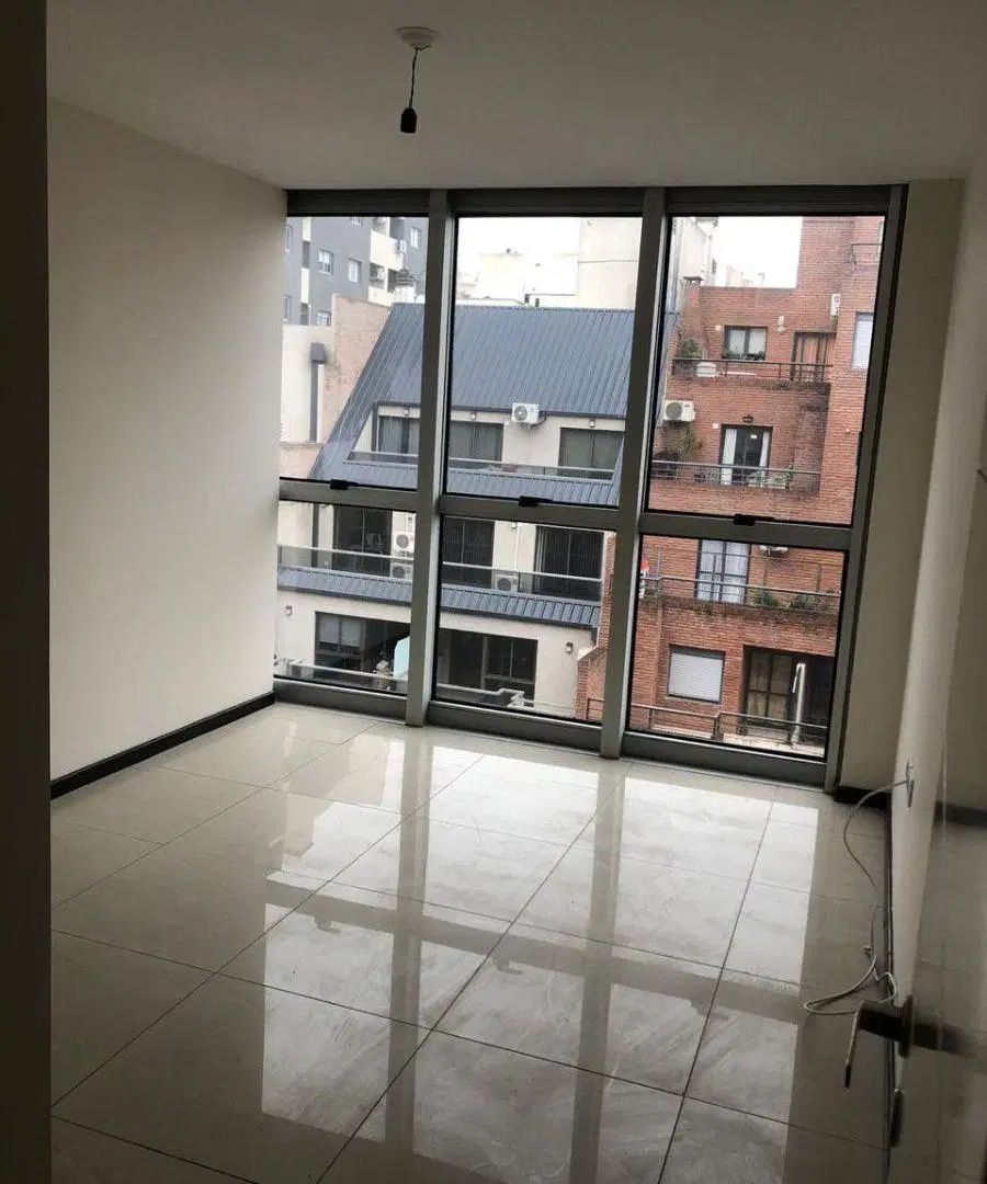 DEPARTAMENTO DE 1 DORMITORIO - EXCELENTE UBICACION -A METROS DE PLAZA ESPAÑA 4