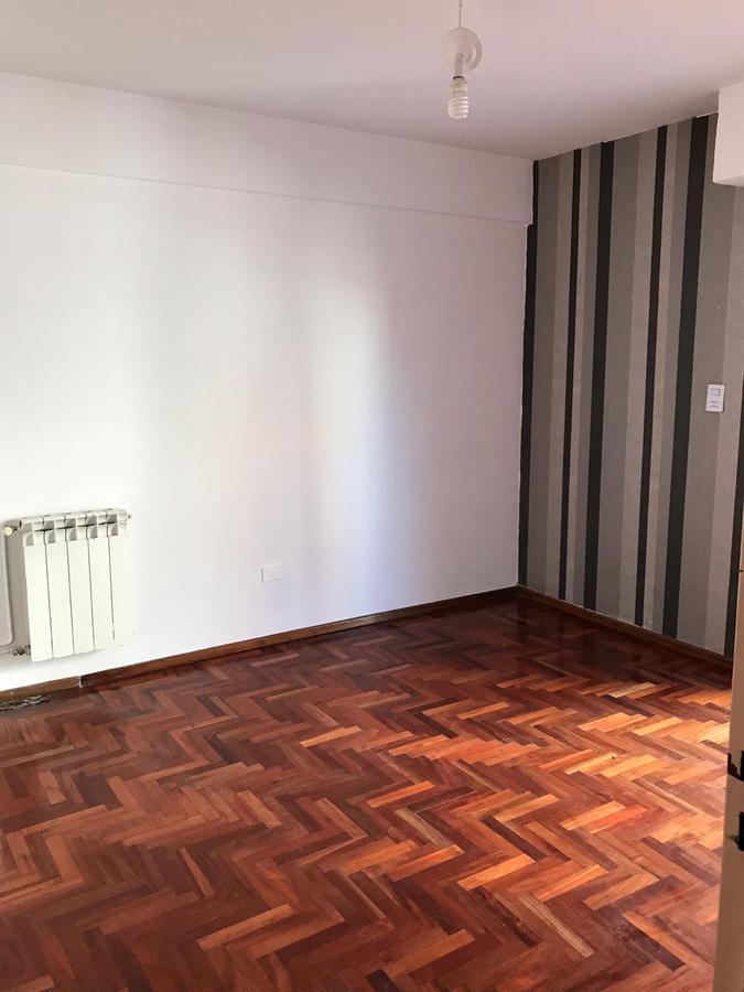 Venta Departamento 4 Dorm. 3 Baños - Av 24 de Septiembre 1236, Barrio General Paz 1
