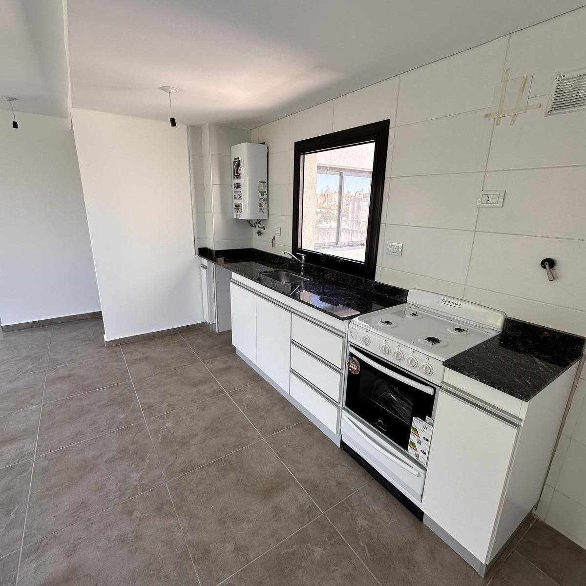 Venta/alquiler Edificio en Bloque, Barrio Güemes, Córdoba Capital 2