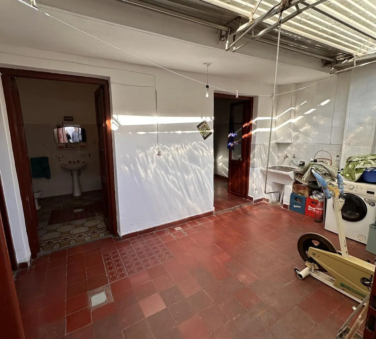 Venta Casa-Terreno en Calle Rioja 1133, Barrio Alberdi, Córdoba 1
