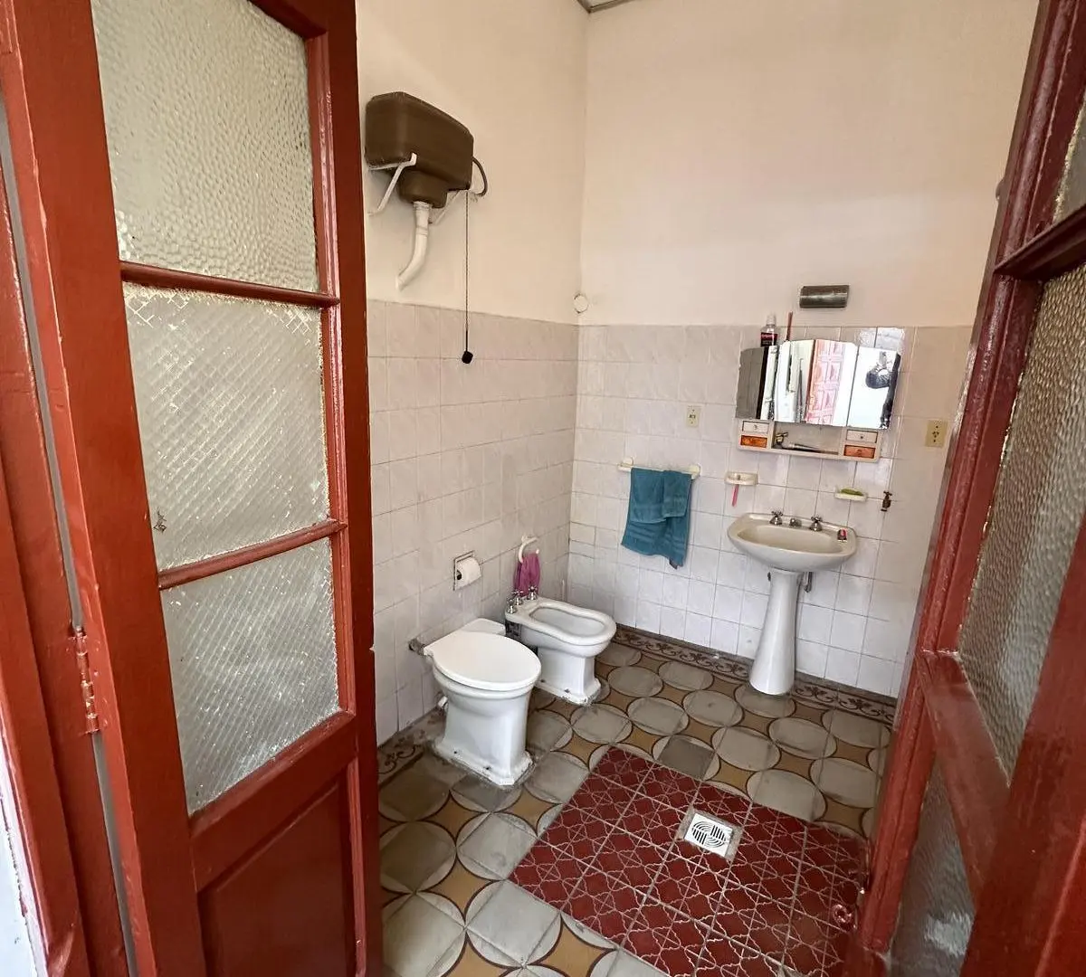 Venta Casa-Terreno en Calle Rioja 1133, Barrio Alberdi, Córdoba 4