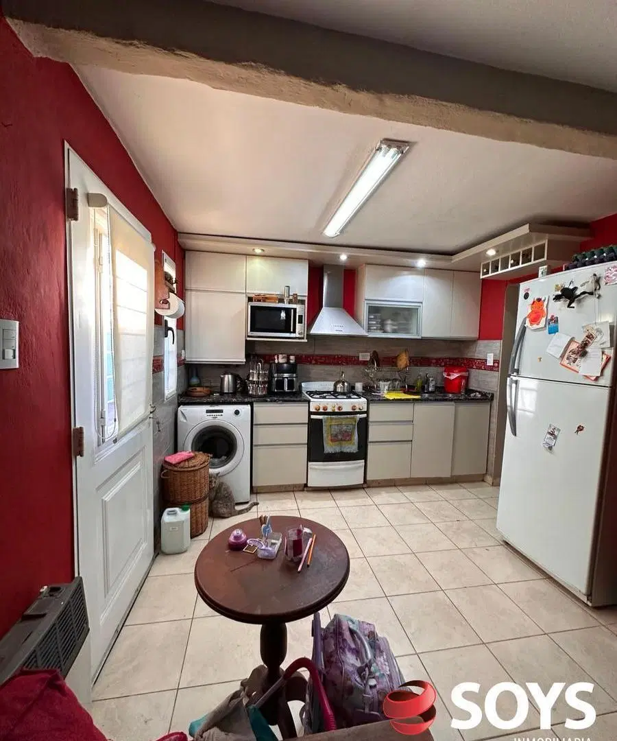 Casa en venta, 3 dormitorios, planta baja, Barrio Los Robles, Cordoba 5