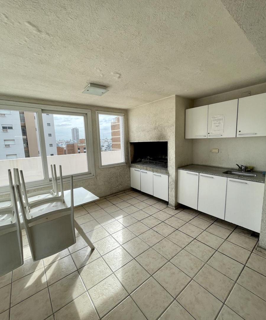 Foto de Alquiler Departamento 3 dormitorios cochera en Barrio General Paz, imagen 3