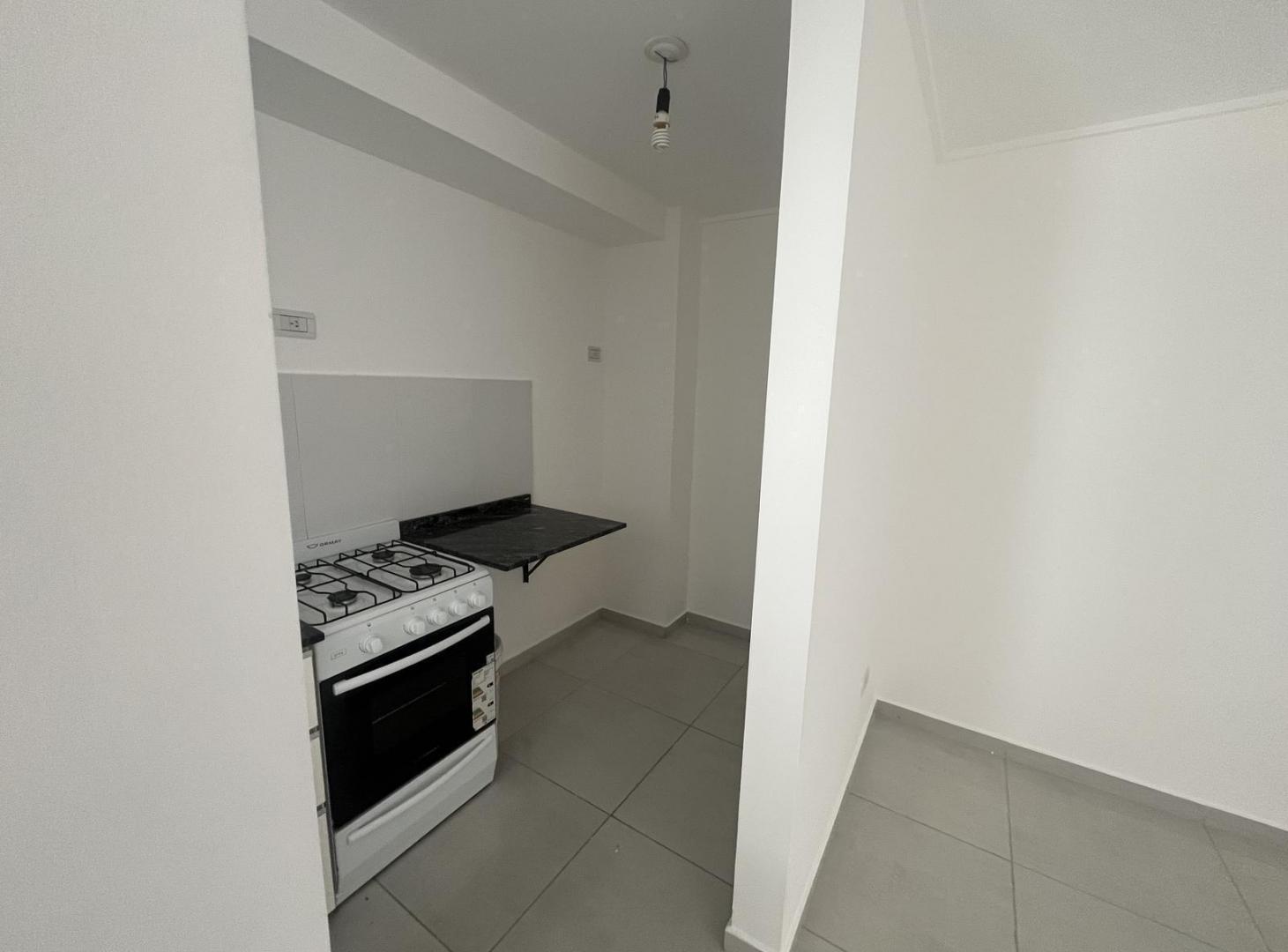 Foto de VENDO DEPARTAMENTO- 1 DORMITORIO- ALBERDI - NICOLÁS AVELLANEDA 459, imagen 5