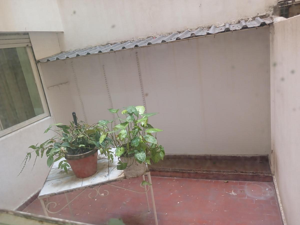 Departamento de 4 Ambientes a La Calle 3