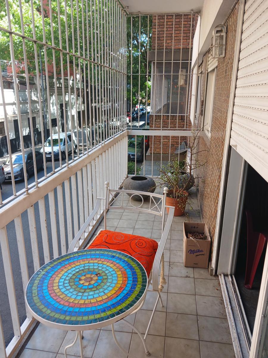 Departamento de 4 Ambientes a La Calle 2