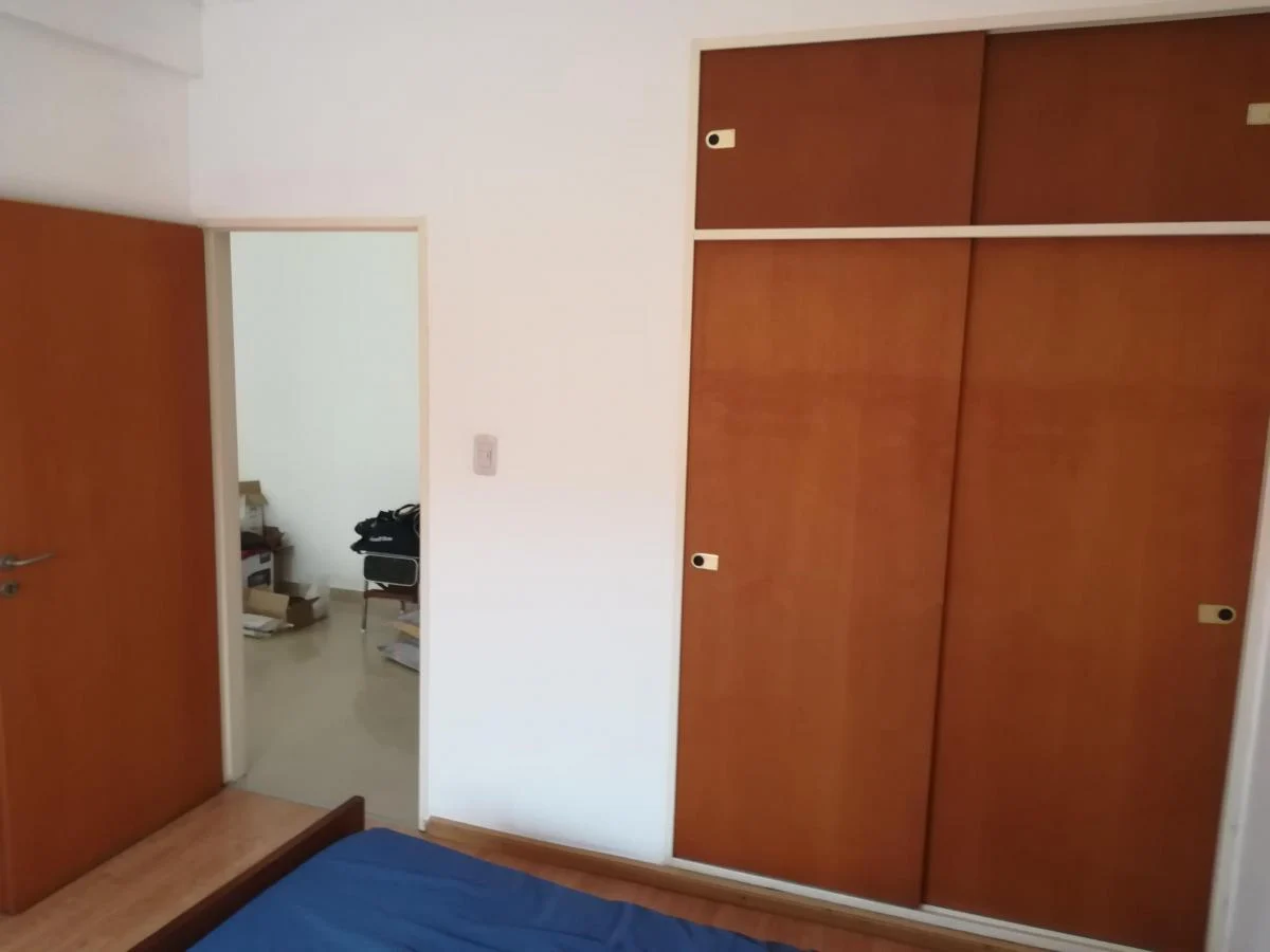 Foto de VENTA DE DEPTO DE 2 AMB. CON PATIO Y LAVADERO EN MONTE CASTRO, imagen 3