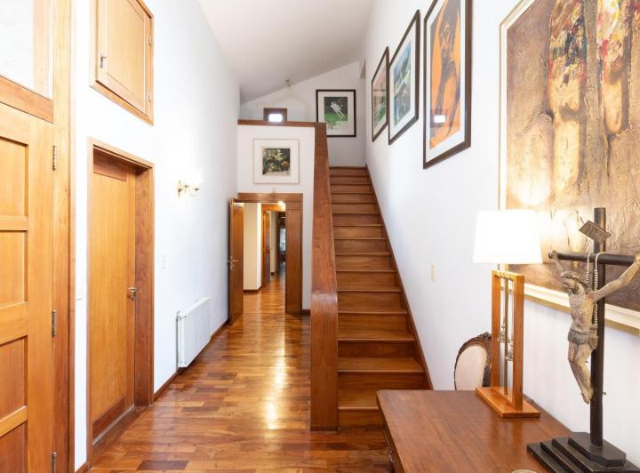 Casa en Alquiler de 6 dormitorios en Quinta de Nores 4