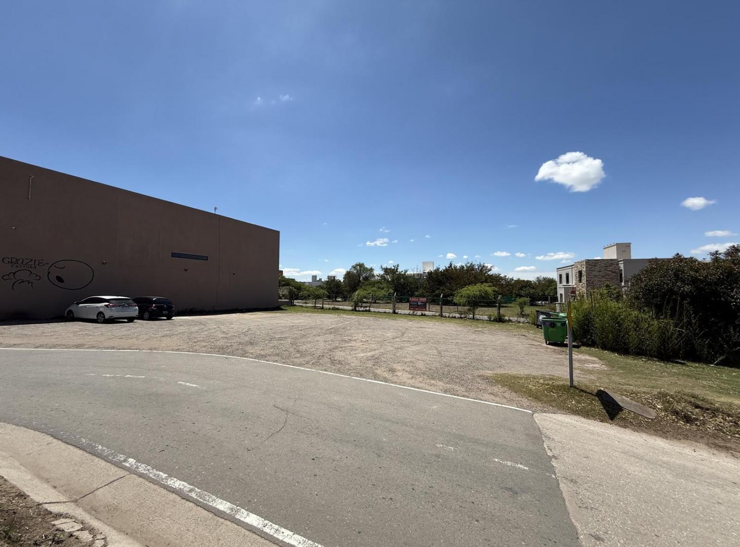Terreno Comercial en Venta en  Las Cañitas Barrio Privado- Malagueño