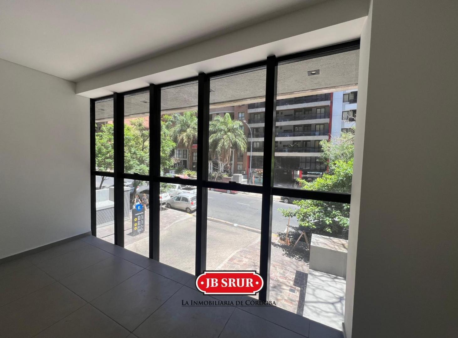 Foto de Oficina en Venta en Nueva Córdoba con patio interno, baño, bacha y, imagen 4
