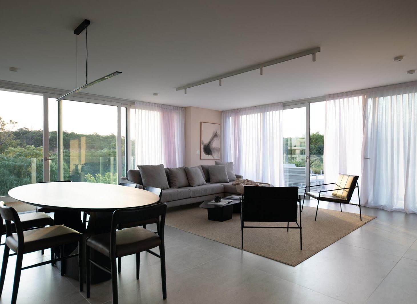 Foto de Departamento en Venta Villa Belgrano Saint Jordi 2 dormitorios amoblado, imagen 4