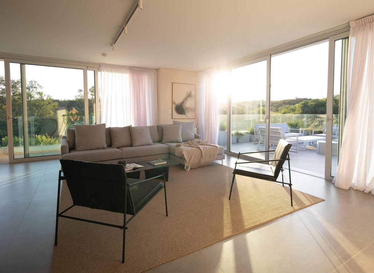 Foto de Departamento en Venta Villa Belgrano Saint Jordi 2 dormitorios amoblado, imagen 3