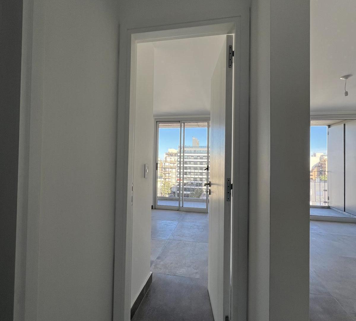 Foto de Pileta y SUM en General Paz - Departamento en Venta de 2 Dormitorios, imagen 4