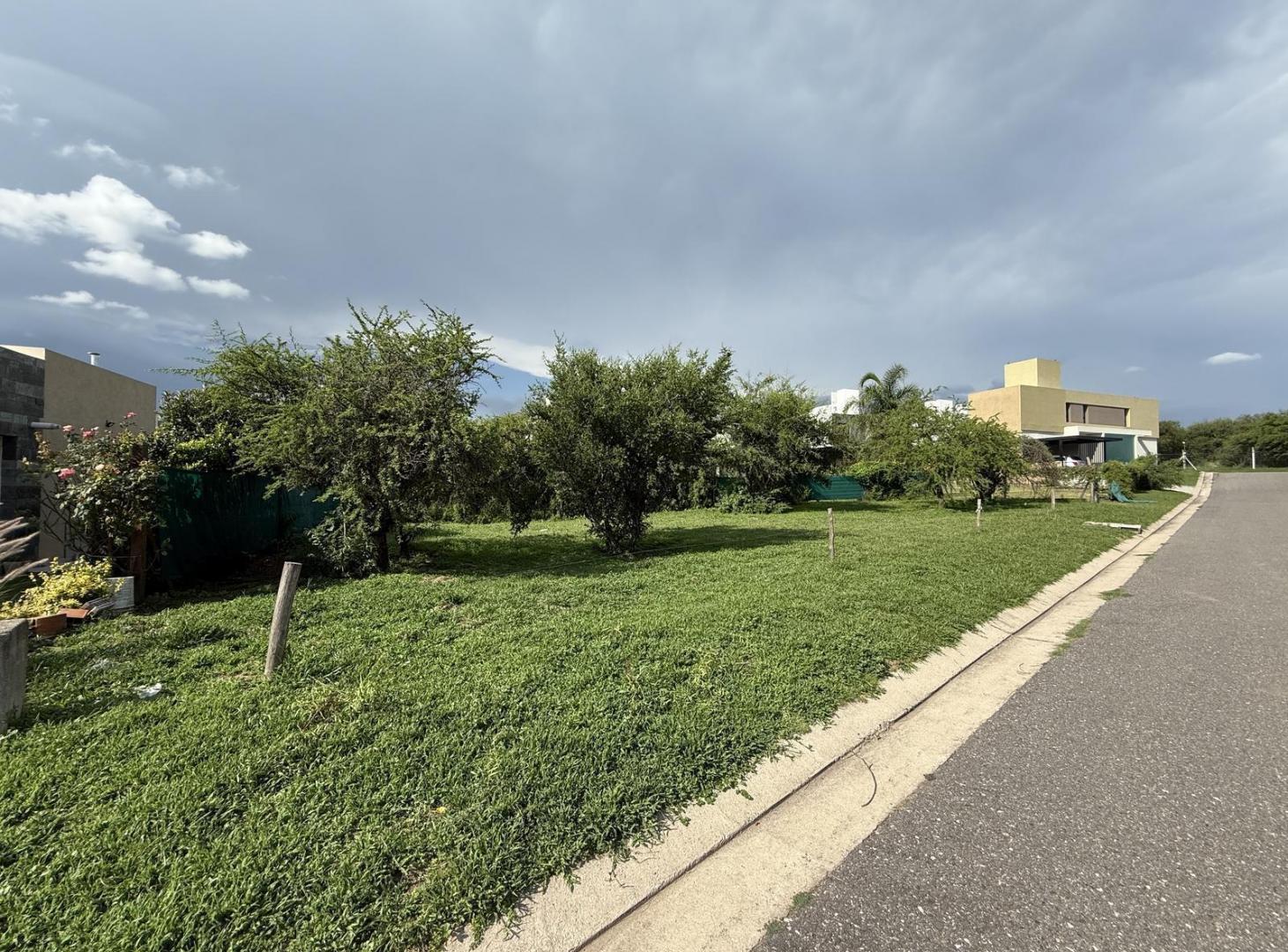 Terreno en Venta en Las Cañitas Barrio Privado listo para construir