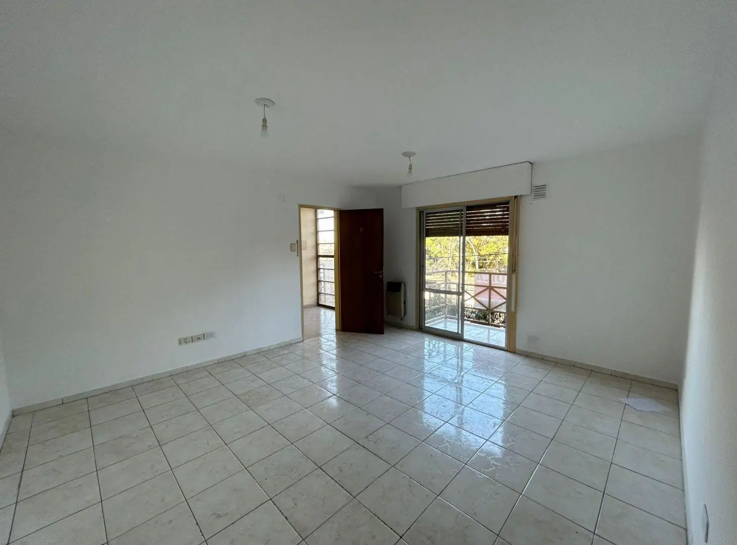 Departamento en Alquiler de 2 dormitorios en General Paz 4