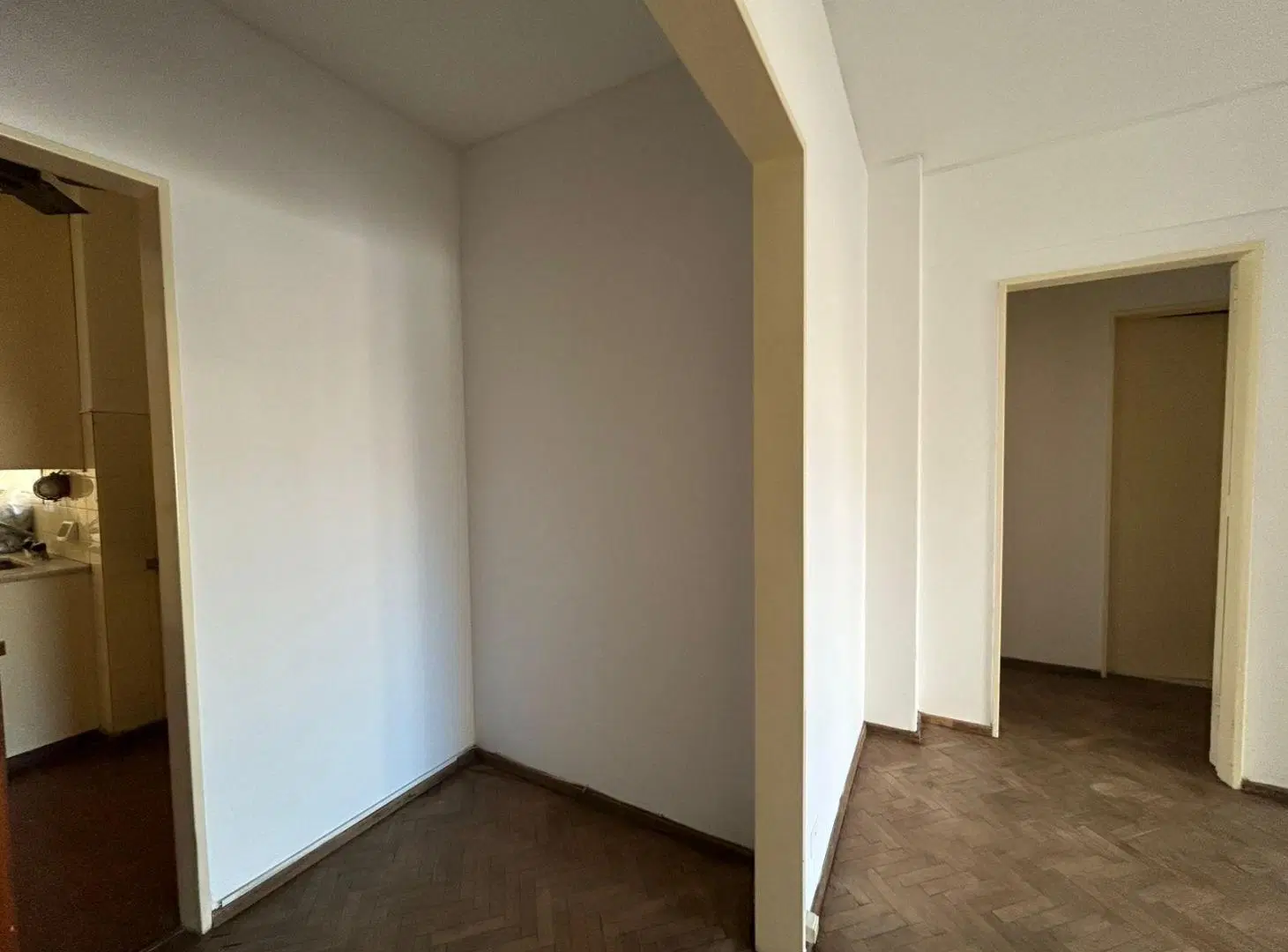 Departamento en Alquiler de 2 dormitorios en Barrio Centro 2