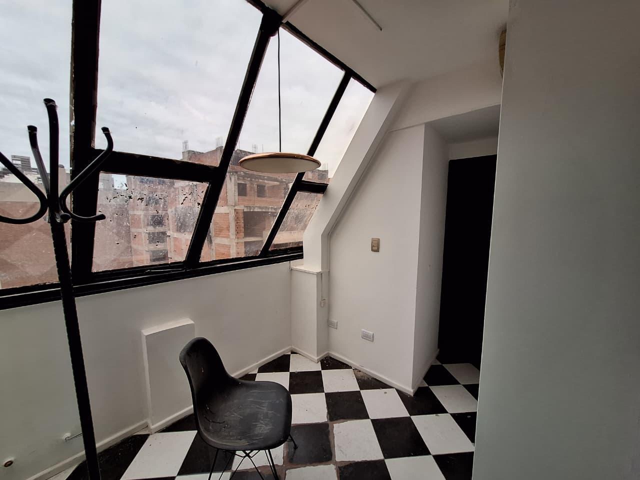 Foto de Departamento En Alquiler De 3 Ambientes en Barrio Centro, imagen 5