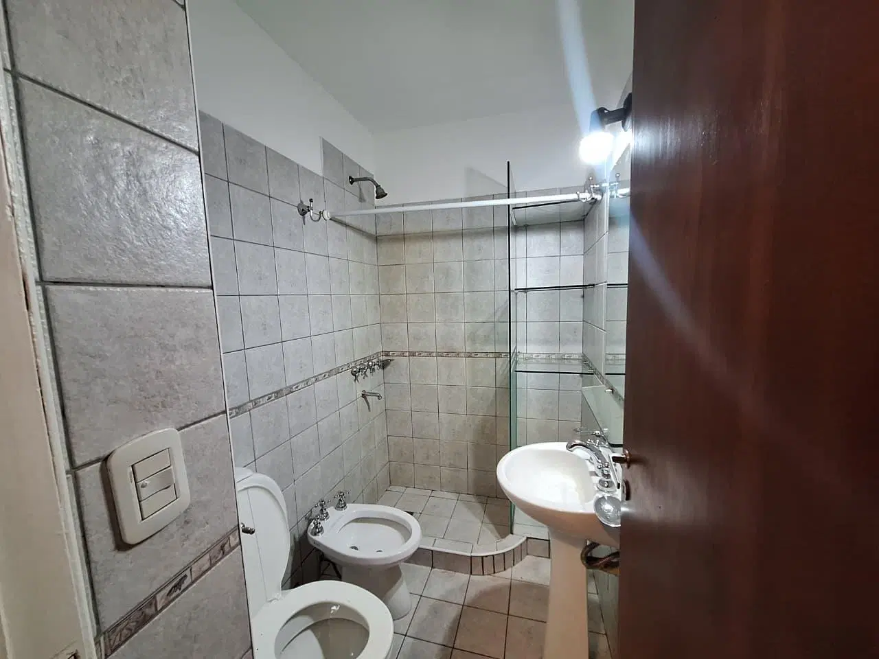 Departamento En Alquiler de 2 Dormitorios En Nueva Córdoba Con Patio 4