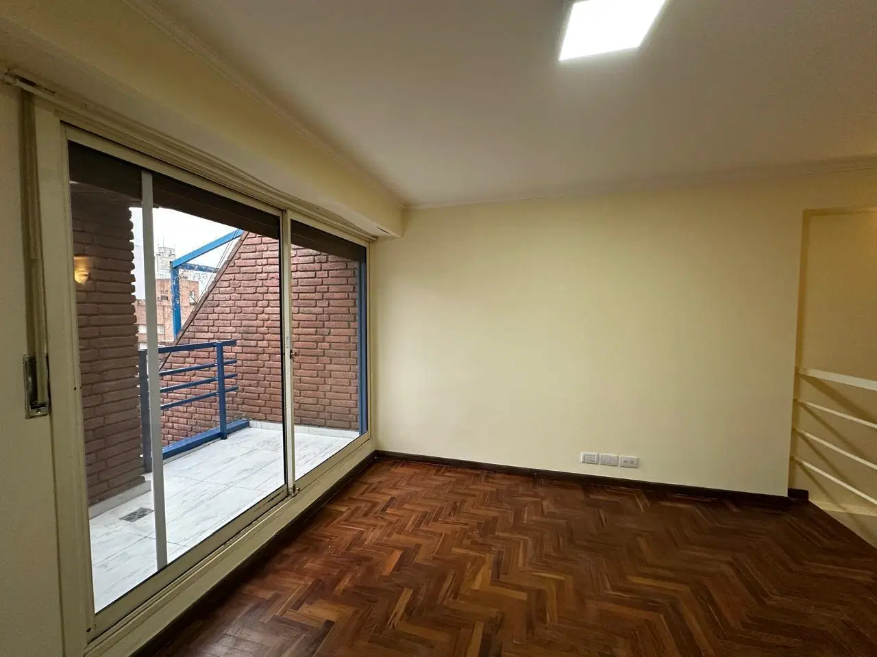 Departamento tipo Duplex en Alquiler de 2 dormitorios en Nueva Cordoba 4