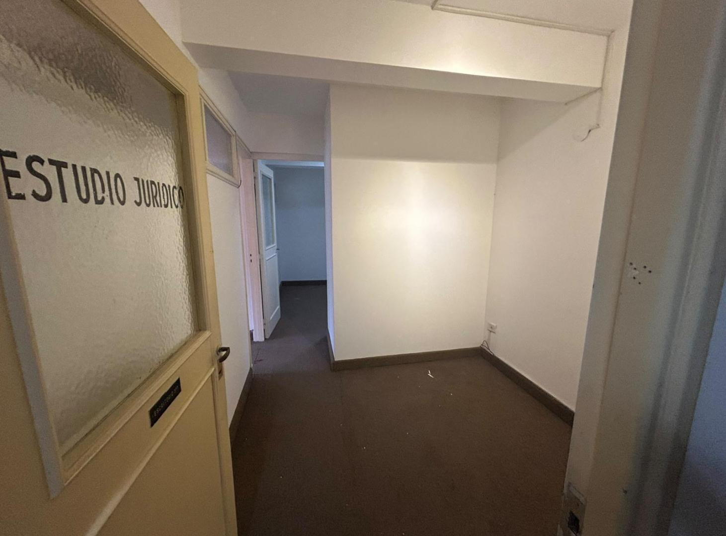 Foto de Oficina en Alquiler en Barrio Centro, imagen 4