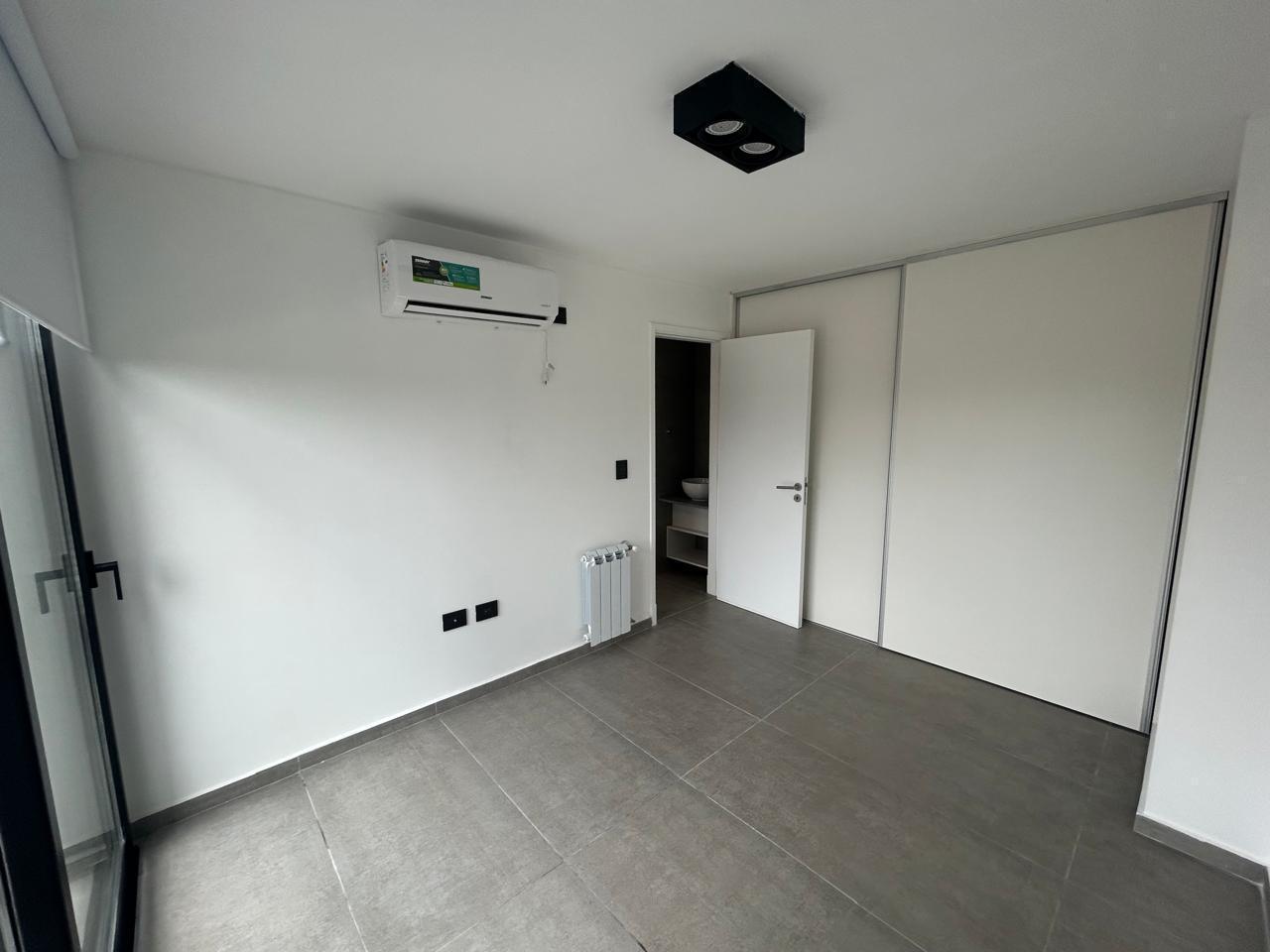 Foto de Departamento de Categoria en Alquiler de 1 dormitorio en Nueva Cordoba, imagen 4