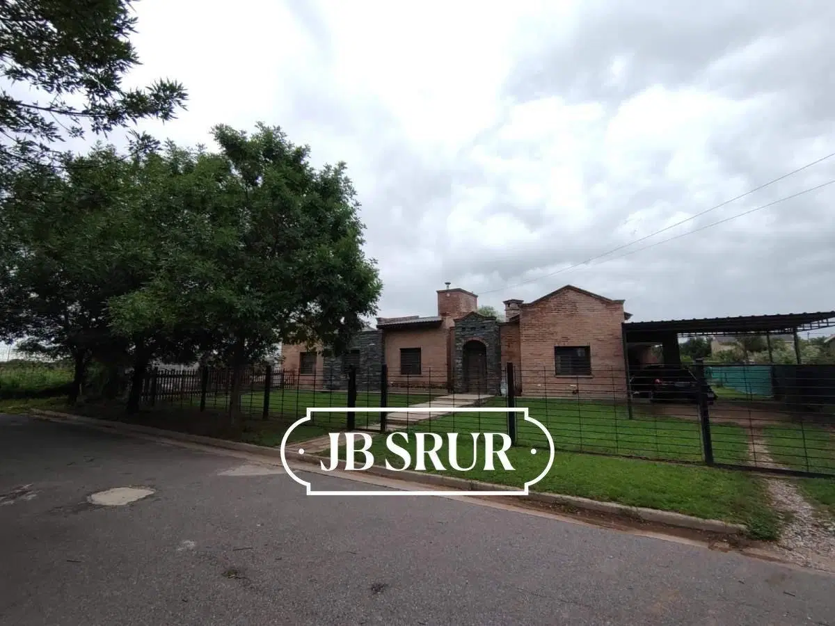 Casa en venta en B° Quintas de Italia III 2