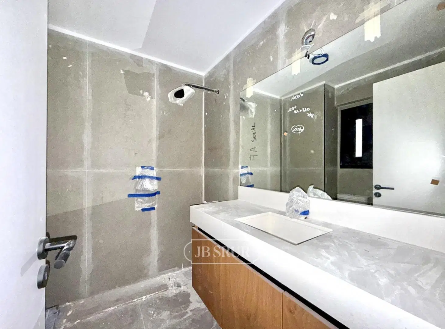 Departamento en Venta de 2 Dormitorios con balcón A estrenar En Nueva Córdoba 5