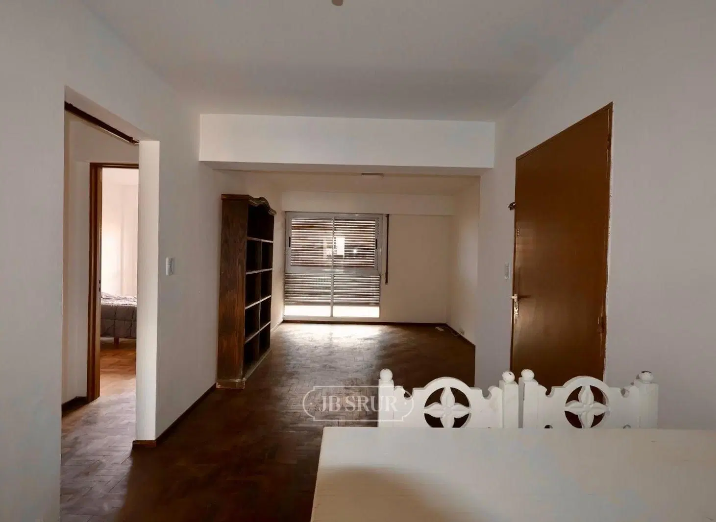 Departamento en venta de 2 dormitorios con balcón en barrio Centro 2