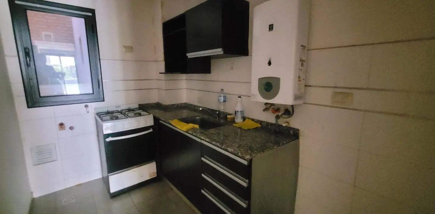 Departamento en venta 2 dormitorios frente con balcón 1