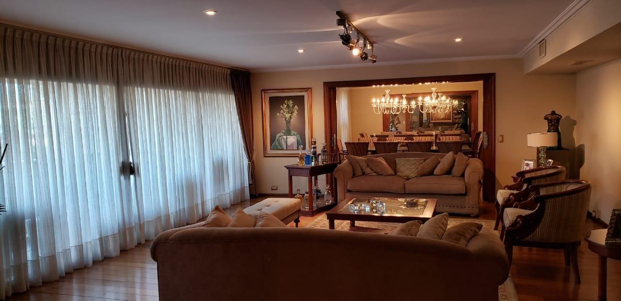Departamento en Venta Amoblado - Piso Completo sobre Av Poeta Lugones