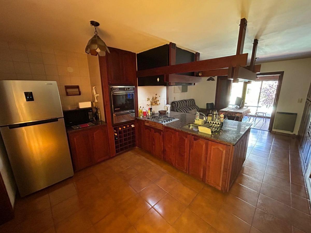 Foto de Casa a la venta 3 dormitorios en barrio San Salvador ,espectacular !!, imagen 3