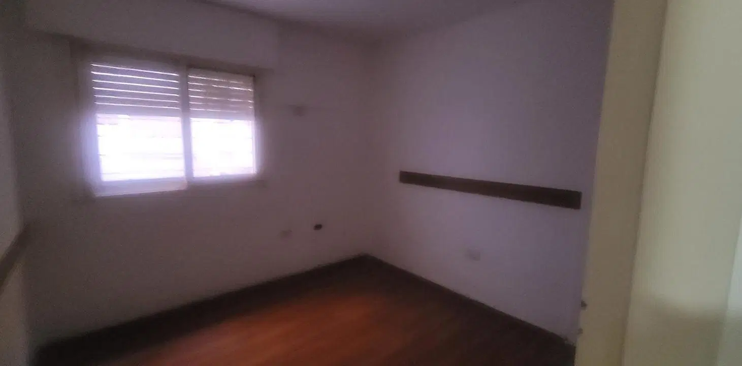 Oficina en venta sobre Avenida Chacabuco 5