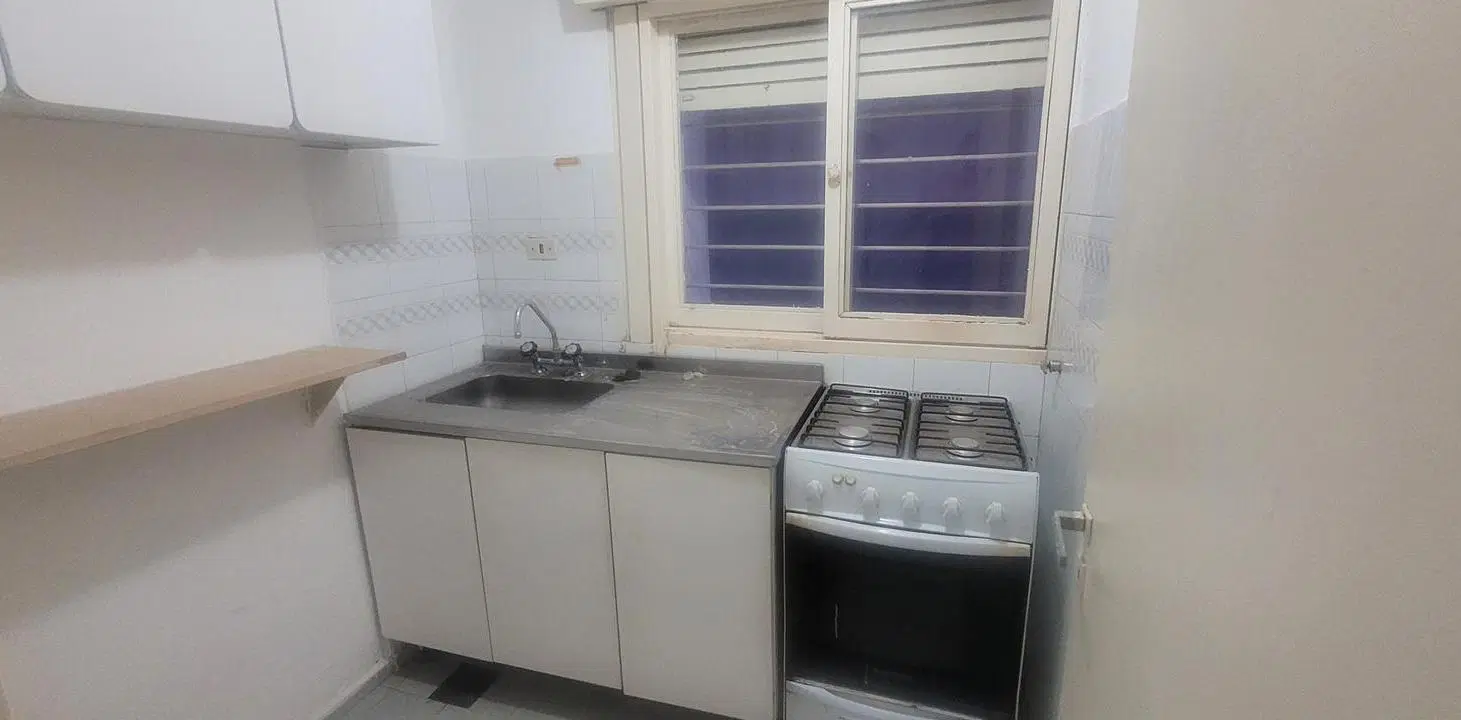 Oficina en venta sobre Avenida Chacabuco 2