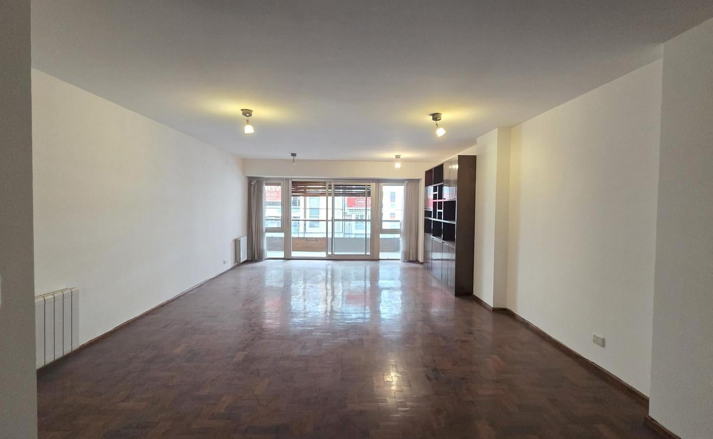 Departamento en venta muy amplio 3 dormitorios