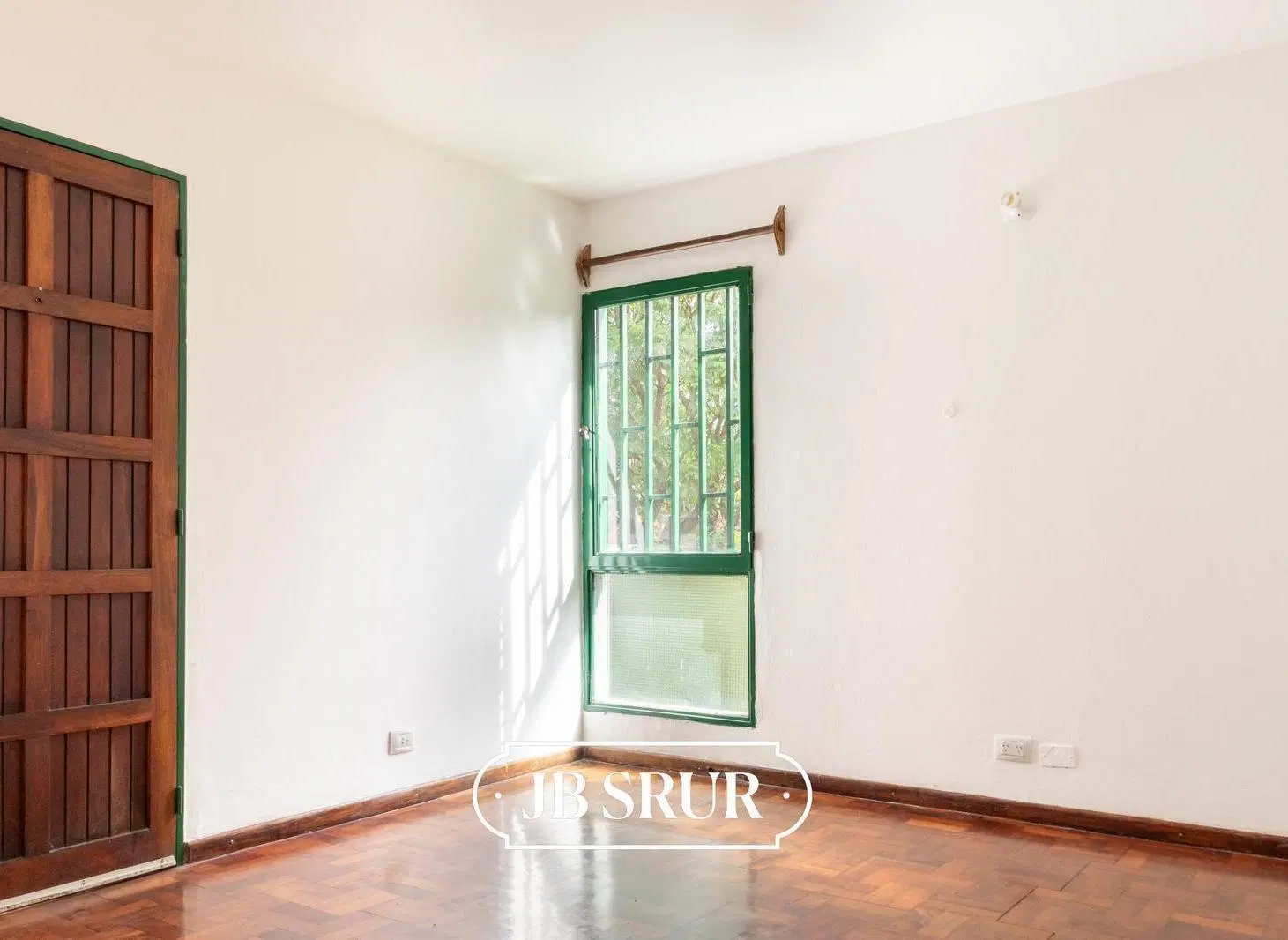 Departamento en alquiler de 2 dormitorios en Barrio Jardín 3