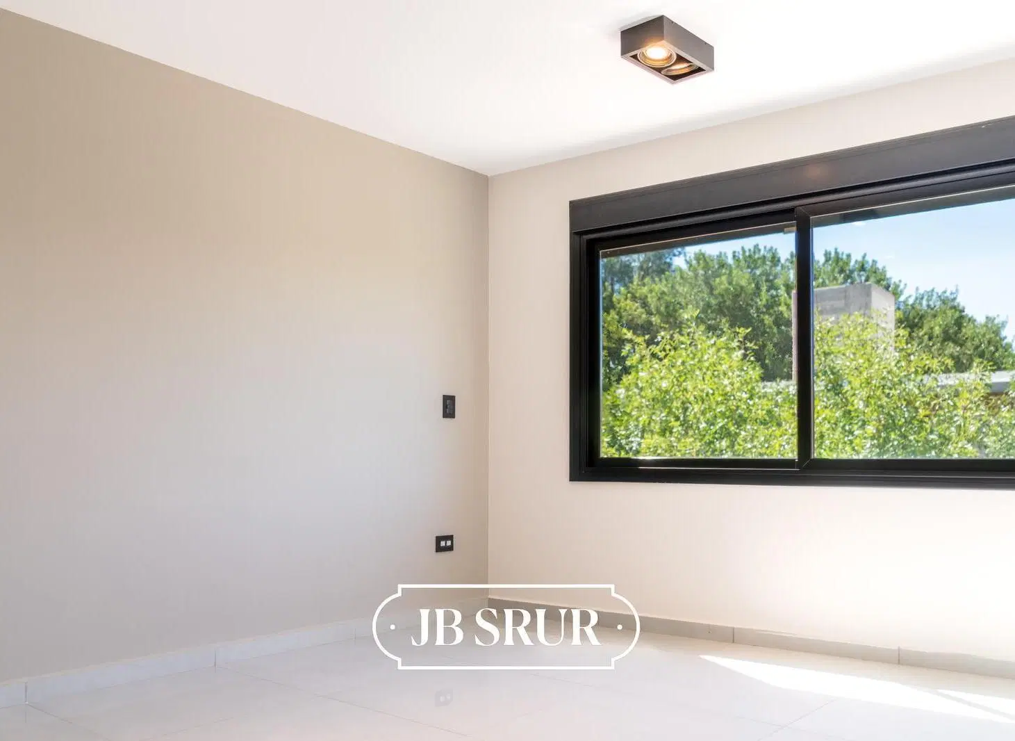 Dúplex en venta de 3 dormitorios en Greenville 2 4