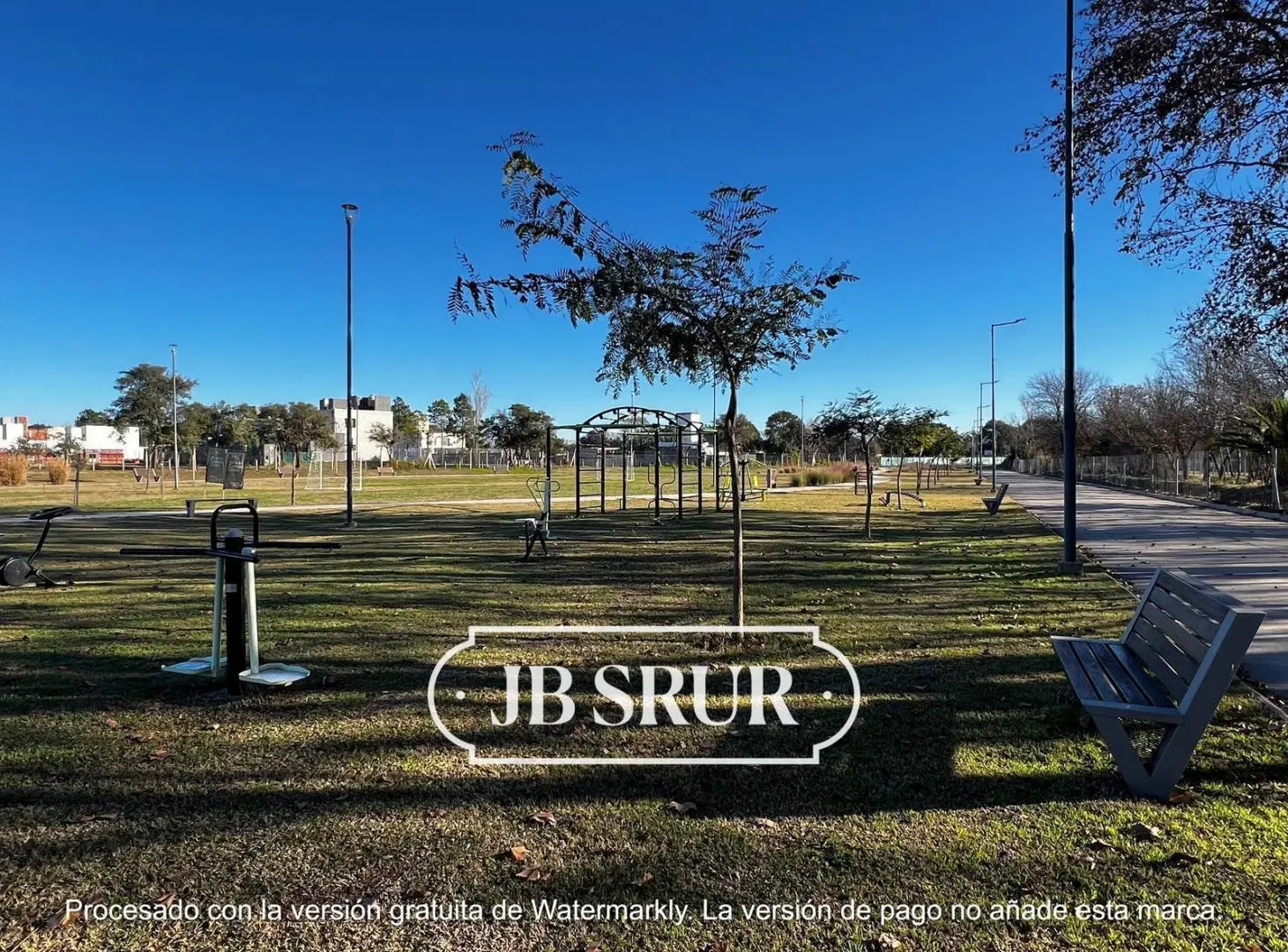 Lote central en oportunidad apto dúplex en Campo Chico 3
