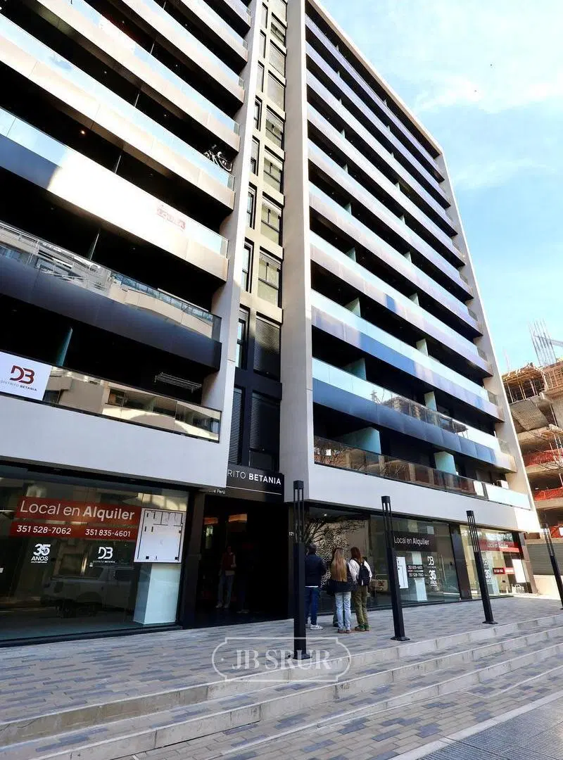 Departamento en Venta de 1 Dormitorio en Planta Baja con Pileta, Solárium y Gimnasio 4