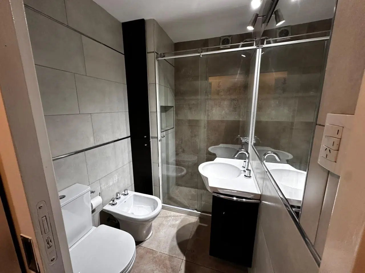 Departamento de 2 Dormitorios en Alquiler en Barrio General Paz 8