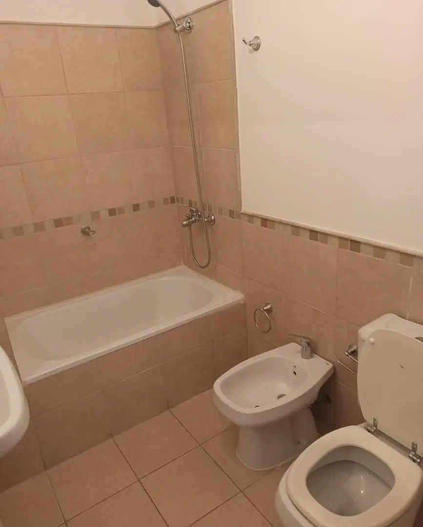 Departamento de 1 Dormitorio en Alquiler en Barrio Alberdi 5
