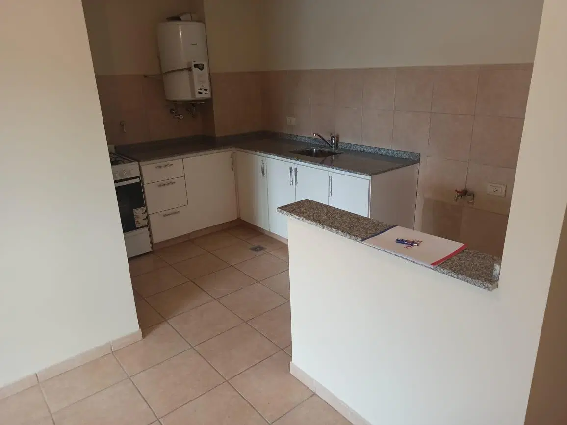 Departamento de 1 Dormitorio en Alquiler en Barrio Alberdi 8