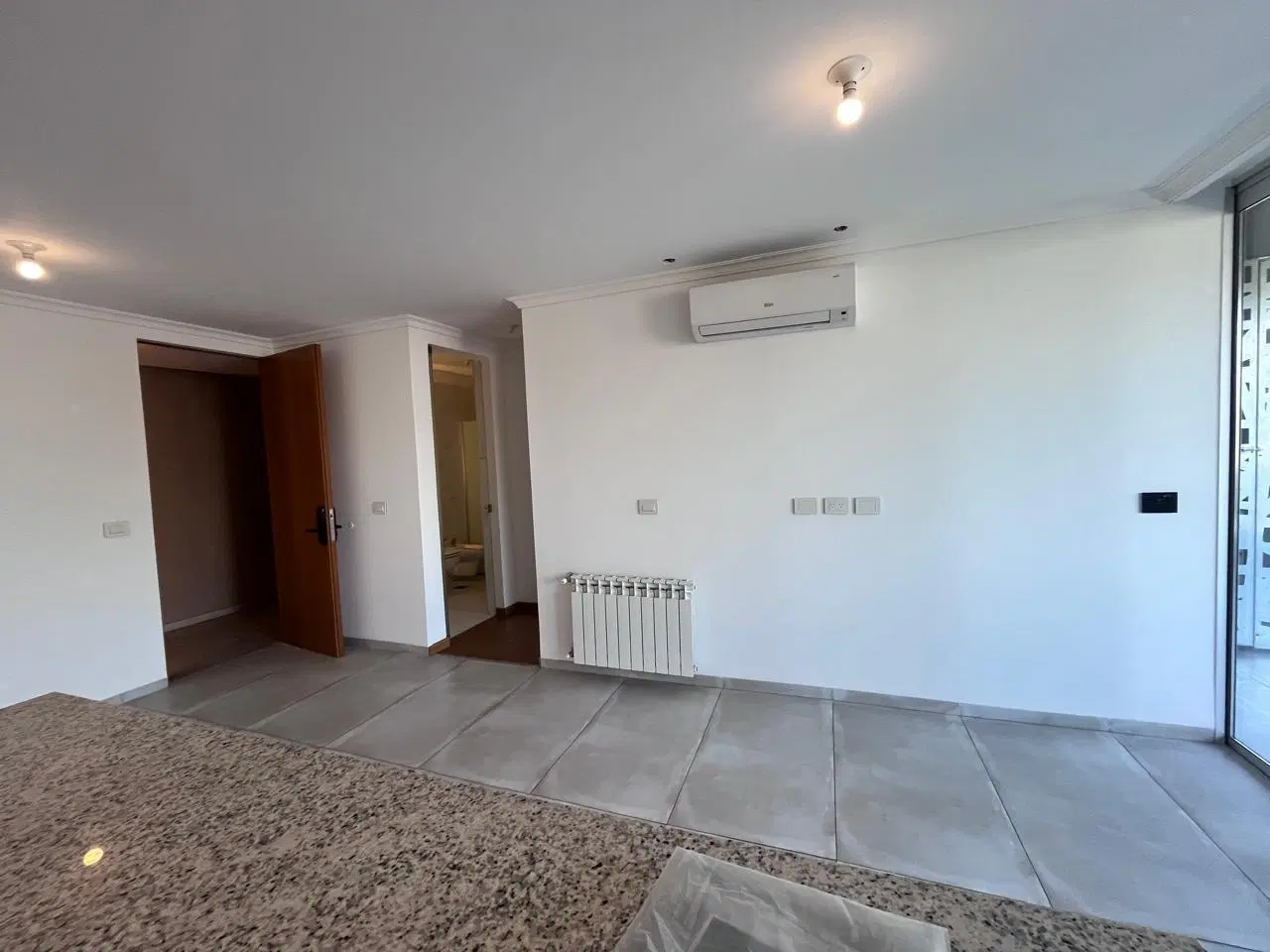 ALQUILER DEPARTAMENTO ALTA GAMA ZONA NORTE 1 DORMITORIO CON COCHERA 100 MTS MUJER URBANA 4
