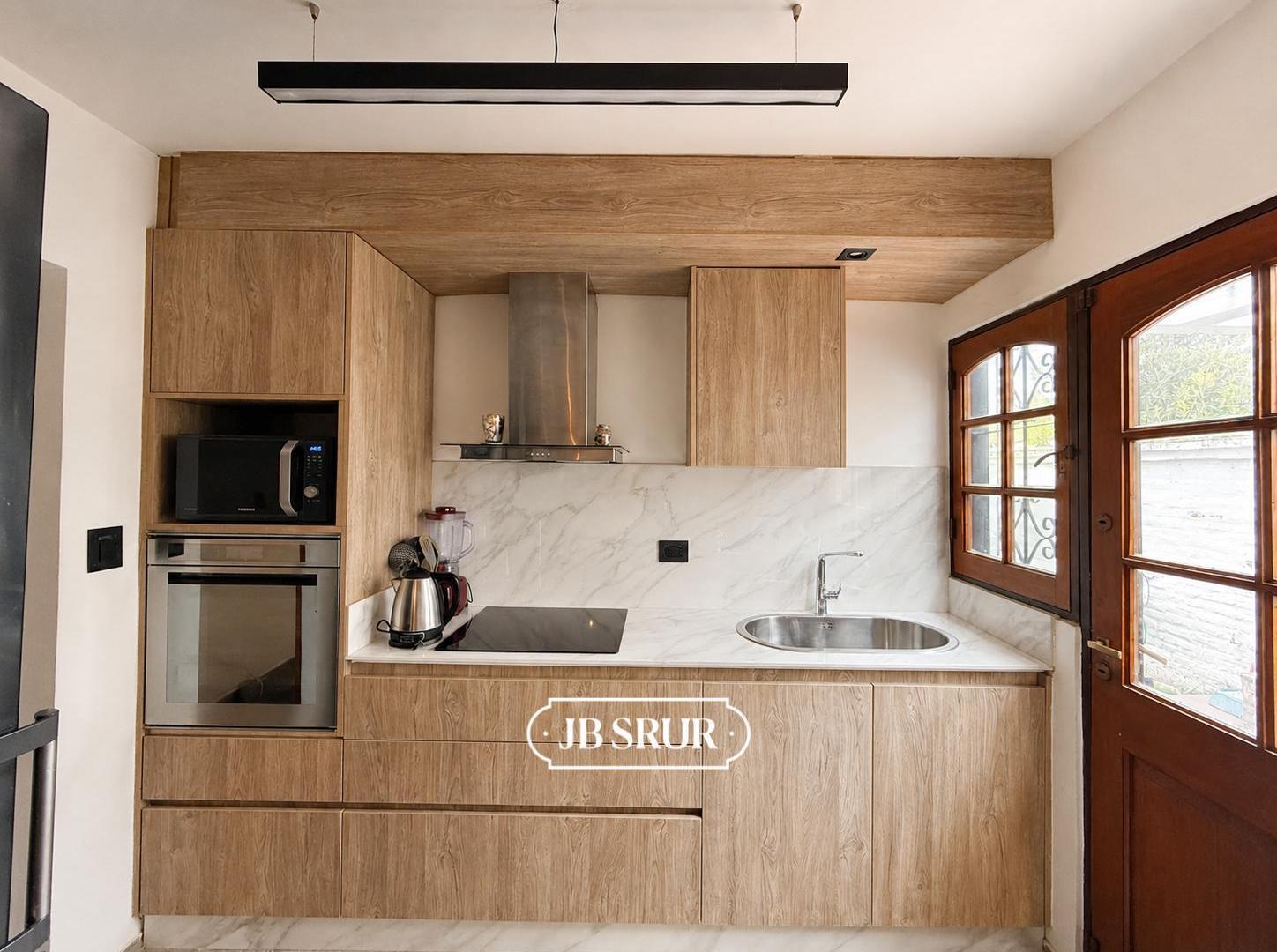 Foto de Casa 3 Dormitorios en Argüello - Cochera, Asador y Patio - Apta Crédito, imagen 3