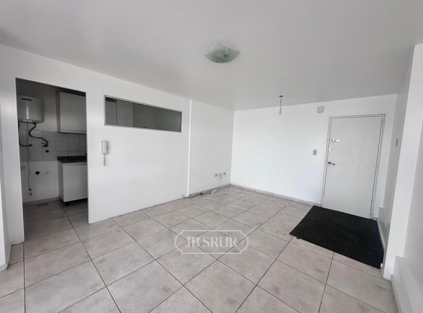 Foto de Departamento de 3 dormitorios en venta | Frente a Plaza Jerónimo del, imagen 3