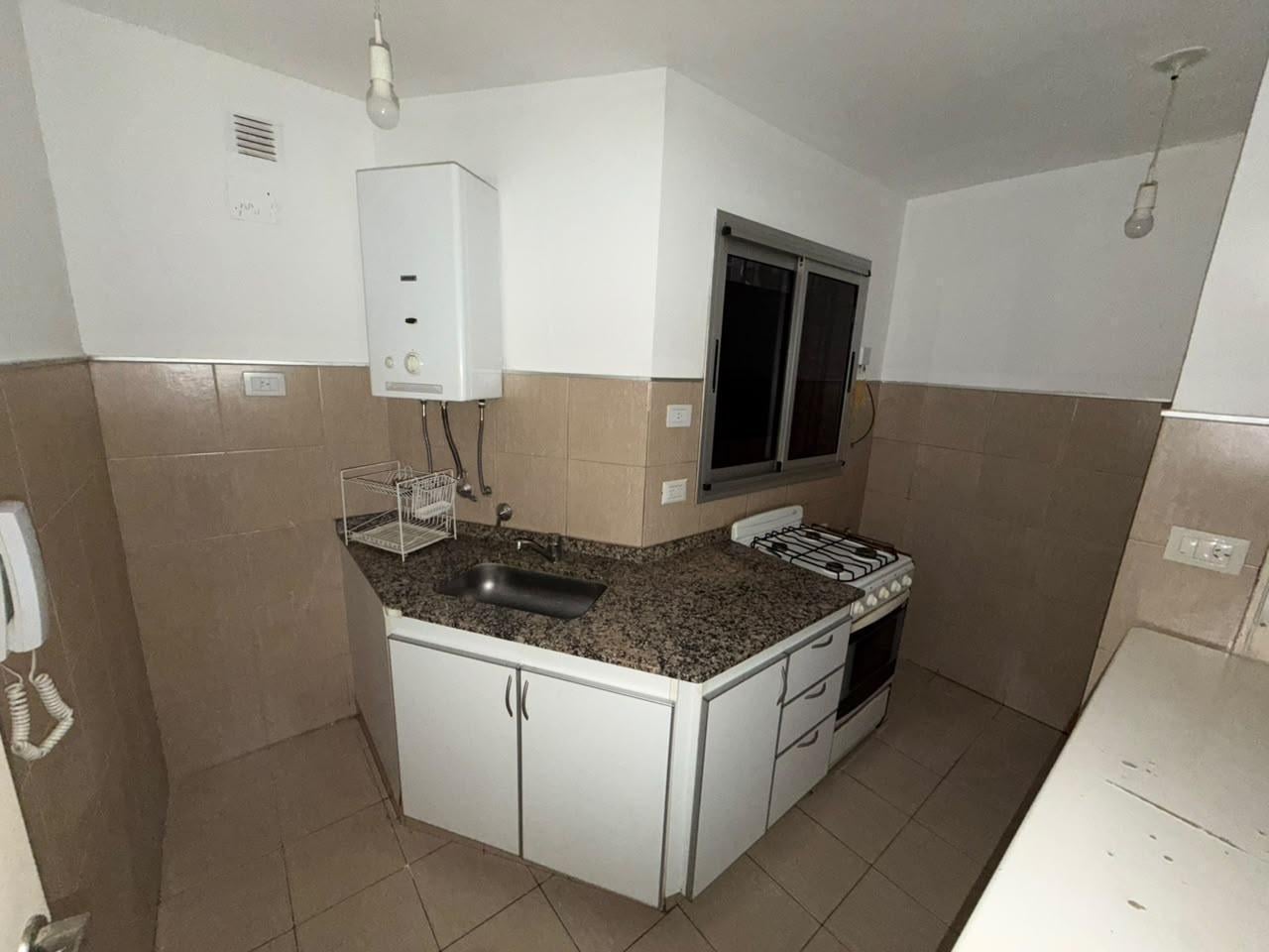 Foto de Departamento en Alquiler de 1 1/2 dormitorio en Nueva Cordoba, imagen 2