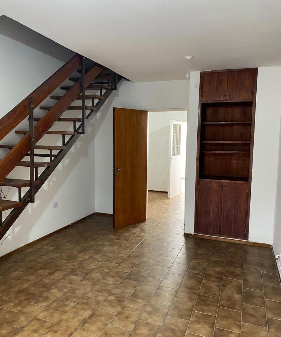 Foto de Casa en Venta de 2 dormitorios con cochera en Barrio San Fernando, imagen 2
