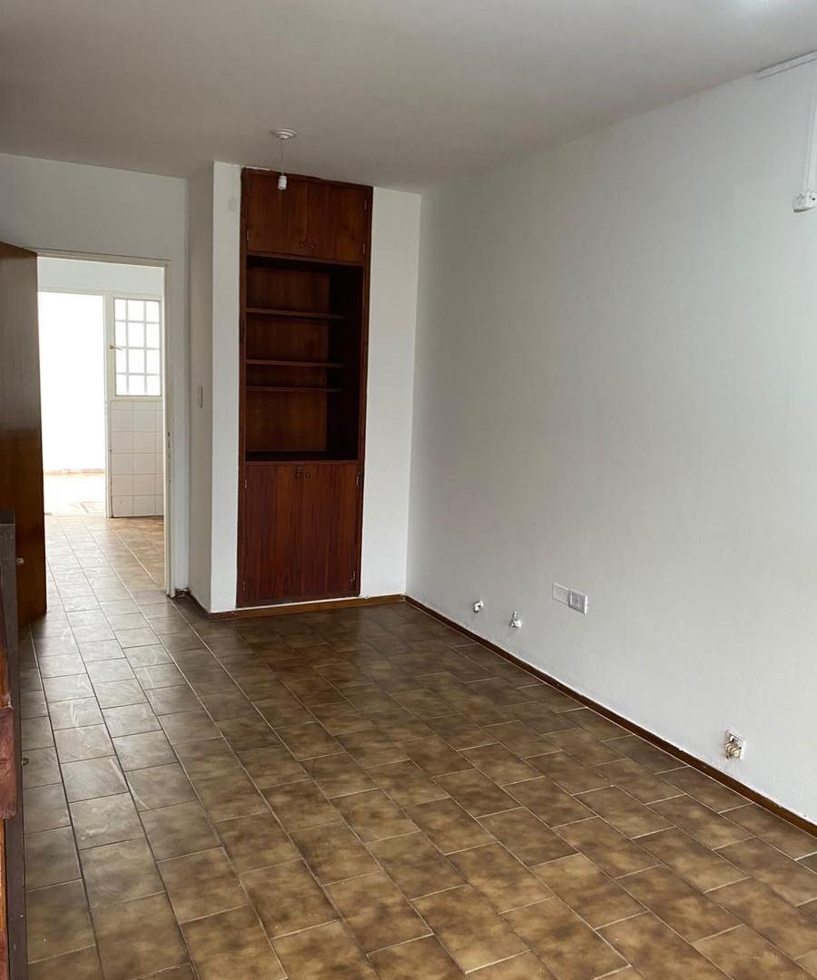 Foto de Casa en Venta de 2 dormitorios con cochera en Barrio San Fernando, imagen 1