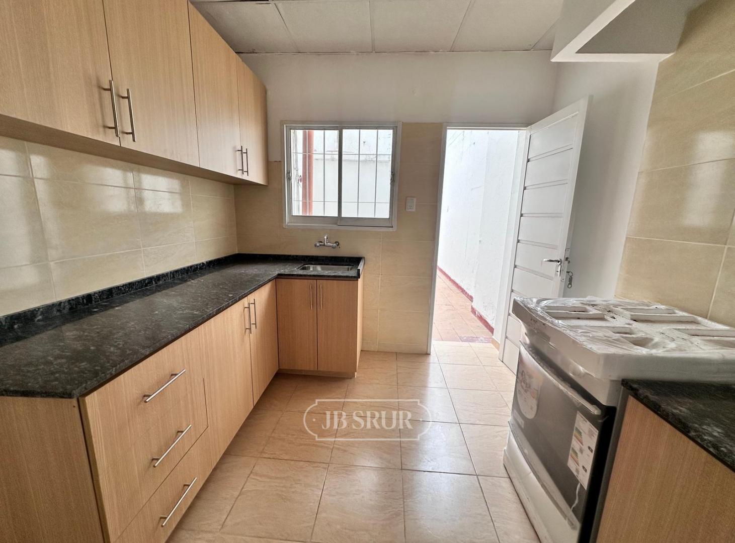 Foto de Venta casa 4 Dorm. B Alto Alberdi, imagen 1