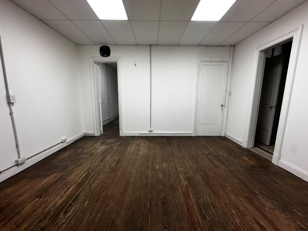 Foto de Oficina en Alquiler en Barrio Centro, imagen 2