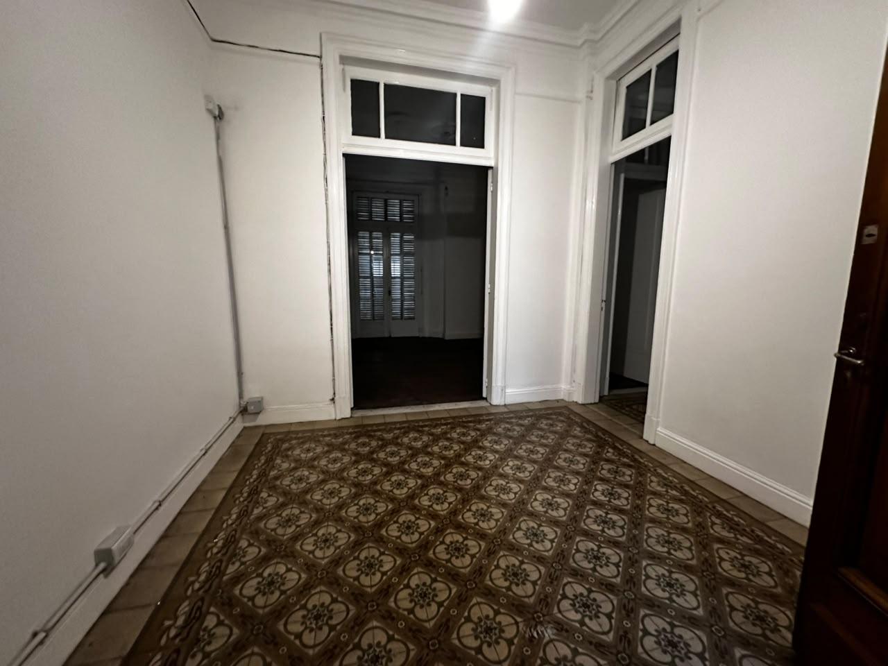 Foto de Oficina en Alquiler en Barrio Centro, imagen 1